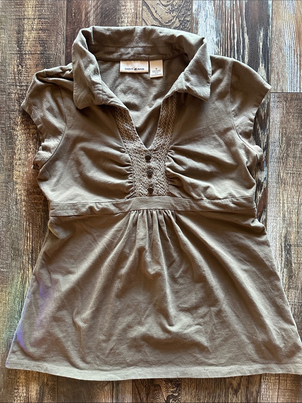 Dkny Olive Short Sleeve Collared Knit Top